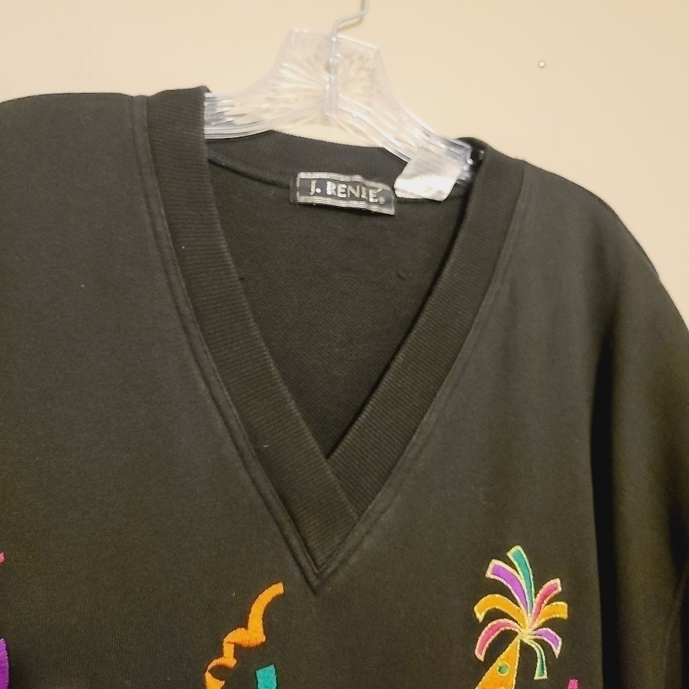 J. Renee | Vintage V-Neck Festive Art to Wear Embroidered Sweatshirt (One Size) - Picture 3 of 14